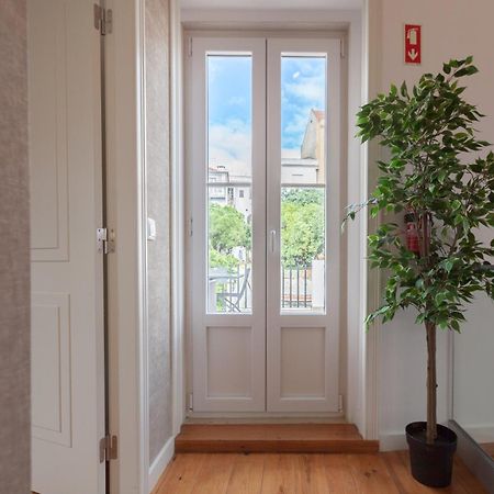 Flh Portas Do Sol Duplex With Terrace Apartment Lisbon Exterior photo
