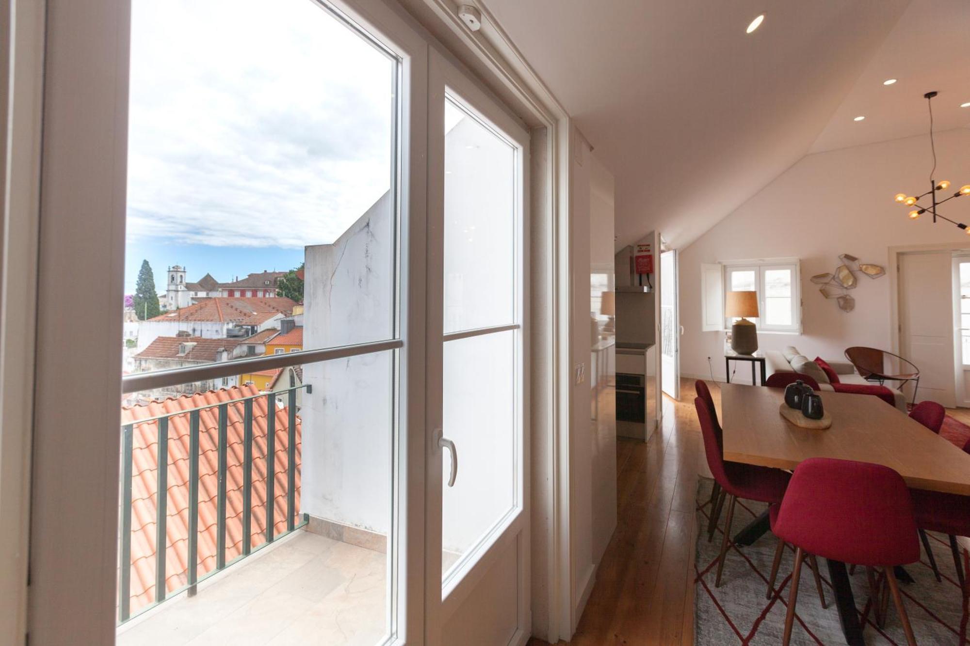 Flh Portas Do Sol Duplex With Terrace Apartment Lisbon Exterior photo